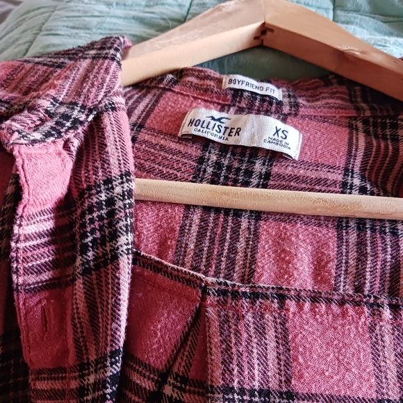Pink Plaid Flannel Hollister Shirt - Picture 5 of 5